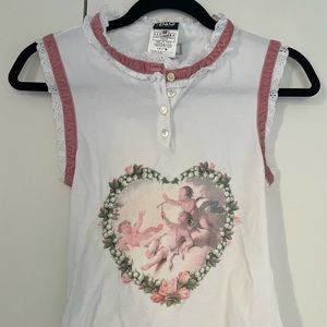 Vintage Dolce & Gabbana White Cherub Print Tank
Made in Italy size 38